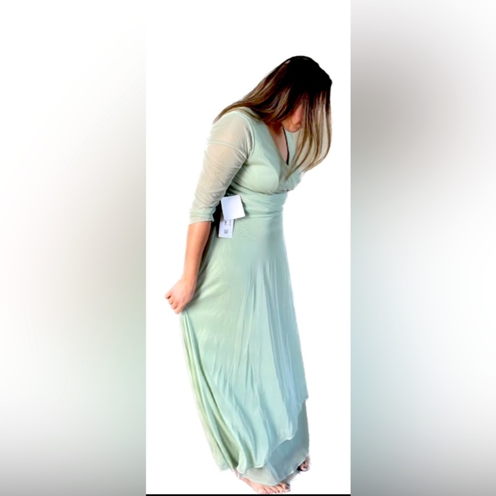 NWT Azazie Dress - Brand new, NEVER WORN Mother of the Bride dress w/garment bag